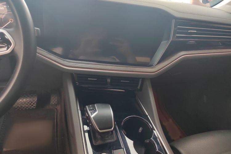 Used Volkswagen Touareg 2022 2.0 TSI RuiShang Edition Audio And AC Panel