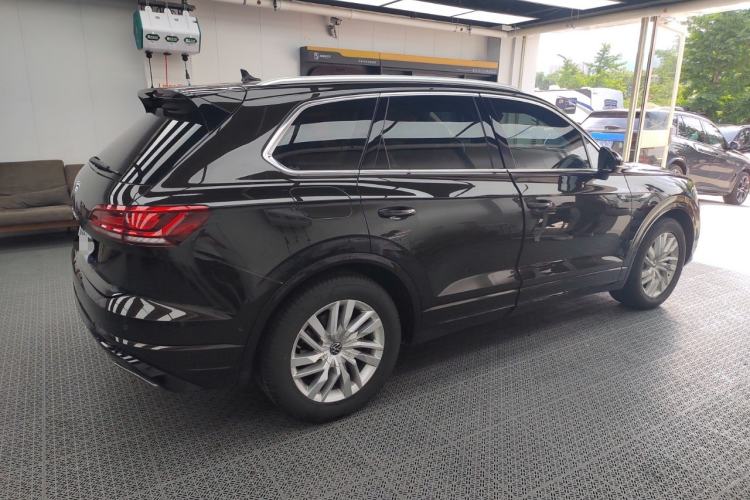 Used Volkswagen Touareg 2022 2.0 TSI RuiShang Edition Exterior 2