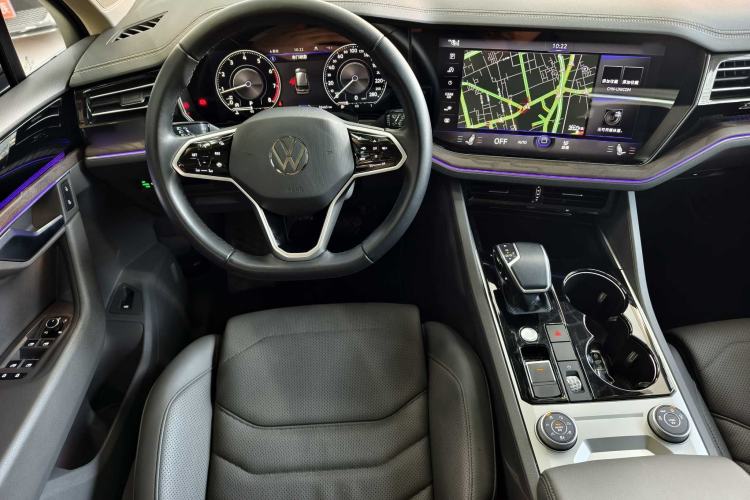 Used Volkswagen Touareg 2022 2.0 TSI RuiShang Edition Interior 3
