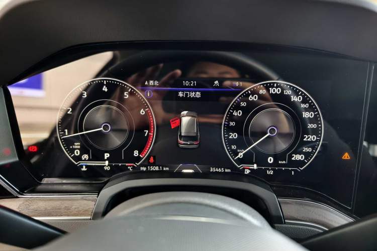 Used Volkswagen Touareg 2022 2.0 TSI RuiShang Edition Odometer Close Up