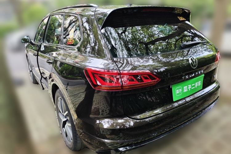 Used Volkswagen Touareg 2022 3.0 TSI Prestige Edition Classic Sport Package Rear Left 45 Deg