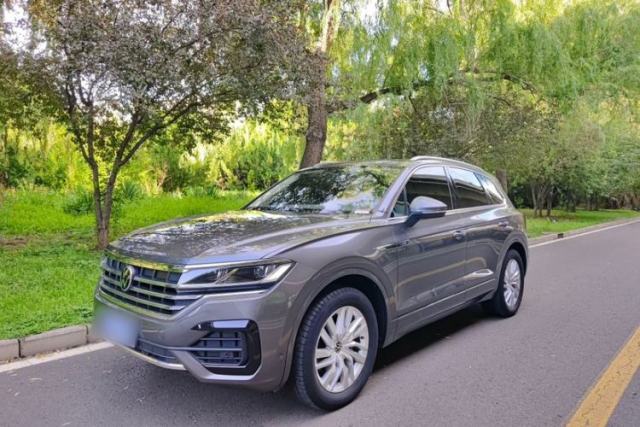 Używany Volkswagen Touareg 2022 2.0 TSI RuiShang Edition