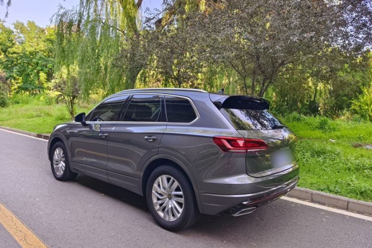Used Volkswagen Touareg 2022 2.0 TSI RuiShang Edition Exterior 5