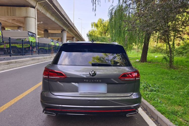 Used Volkswagen Touareg 2022 2.0 TSI RuiShang Edition Exterior 6