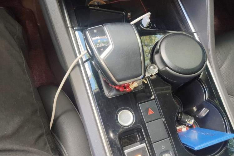 Used Volkswagen Touareg 2022 2.0 TSI RuiShang Edition Gear Lever
