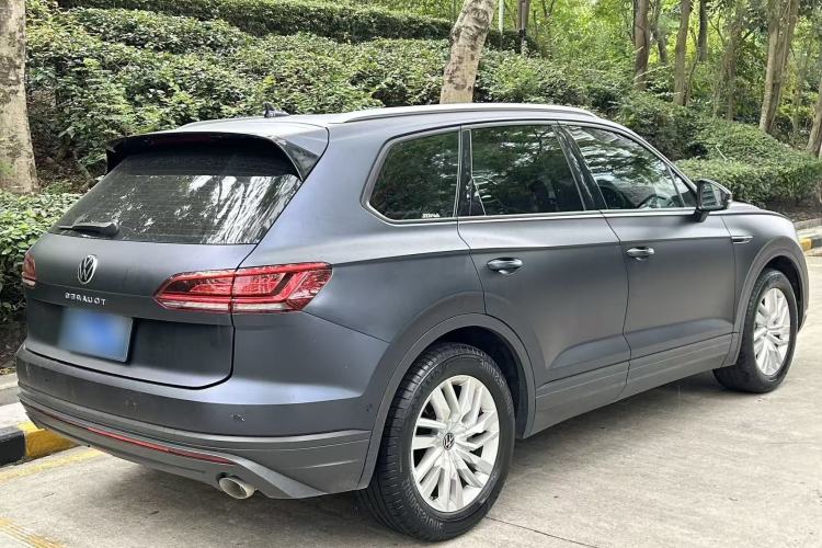 Used Volkswagen Touareg 2022 2.0 TSI Flagship Special Edition Rear Right 45 Deg