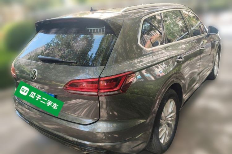 Used Volkswagen Touareg 2022 2.0 TSI RuiShang Edition Rear Right 45 Deg