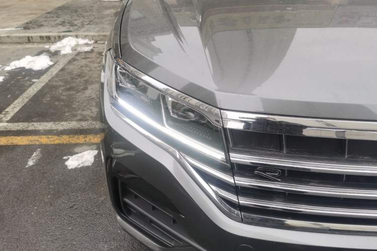 Used Volkswagen Touareg 2022 2.0 TSI RuiShang Edition Right Front Headlight