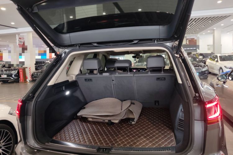 Used Volkswagen Touareg 2022 3.0 TSI Prestige Edition Classic Sport Package Trunk