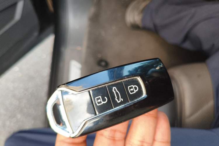 Used Volkswagen Touareg 2022 2.0 TSI RuiShang Edition Vehicle Key