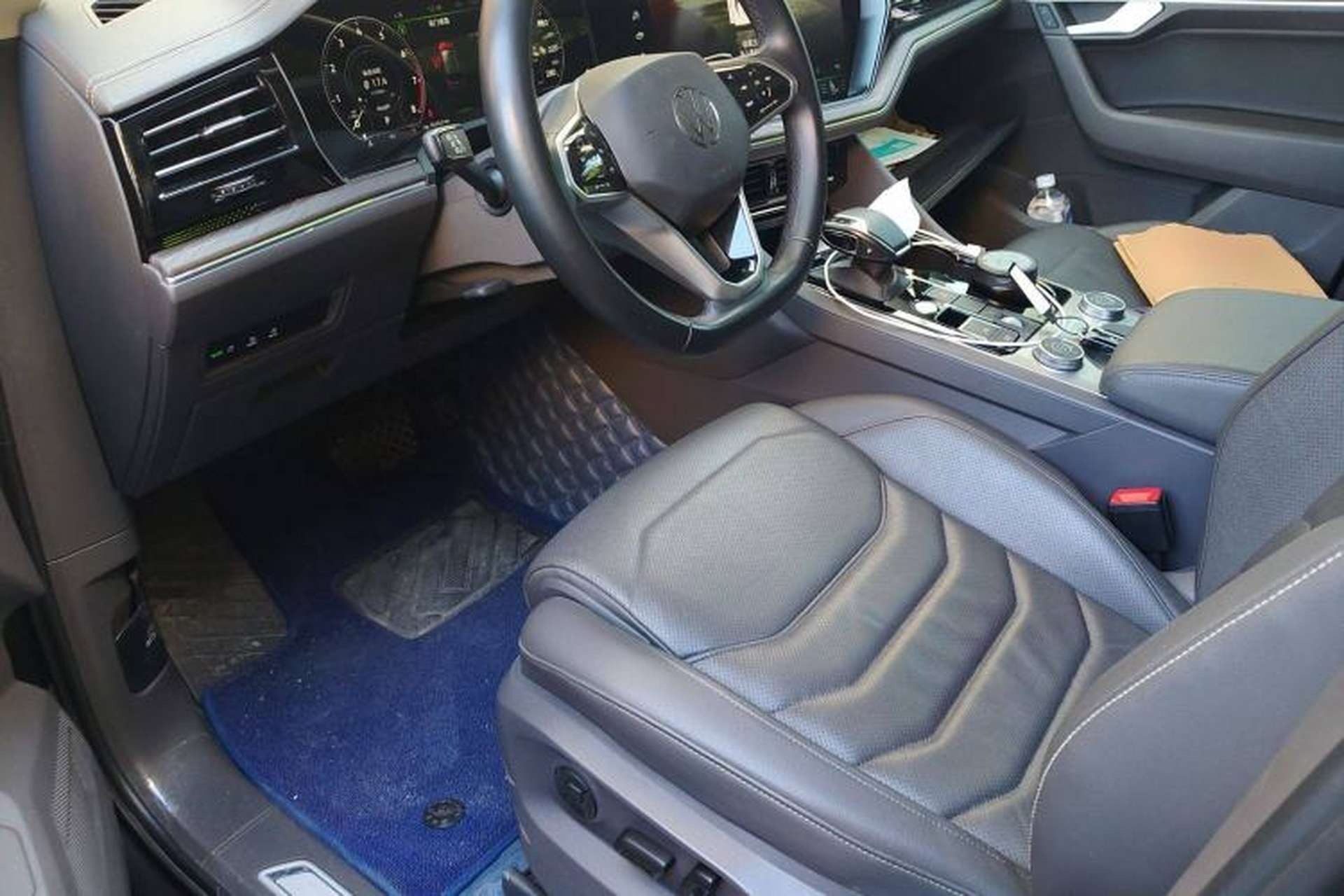 Used Volkswagen Touareg 2022 2.0 TSI RuiShang Edition Left Front Seat