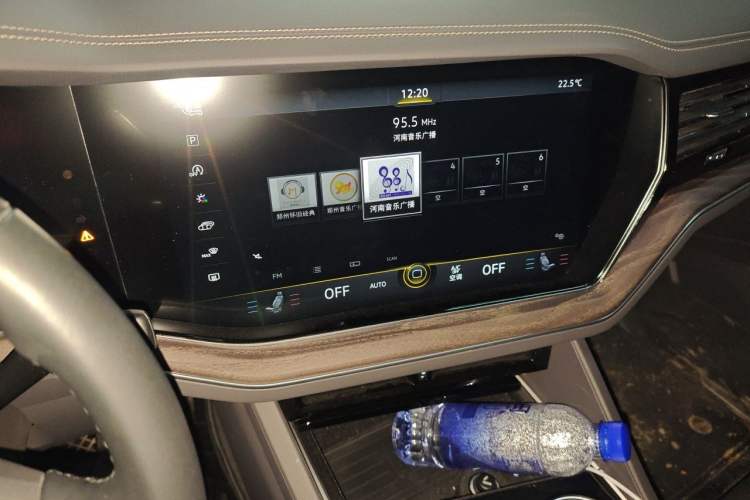Used Volkswagen Touareg 2023 3.0 TSI Luxury Edition Obsidian Black Sport Package Audio And AC Panel