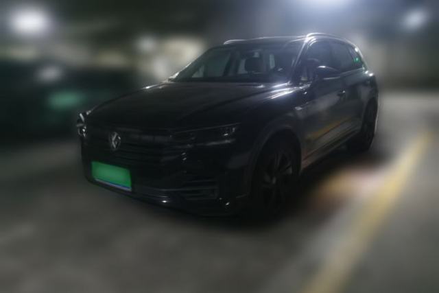 Used Volkswagen Touareg 2023 3.0 TSI Luxury Edition Obsidian Black Sport Package