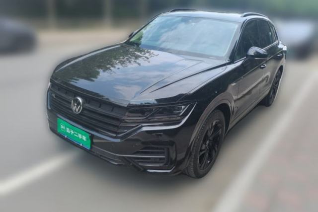 Used Volkswagen Touareg 2023 3.0 TSI Luxury Edition Obsidian Black Sport Package