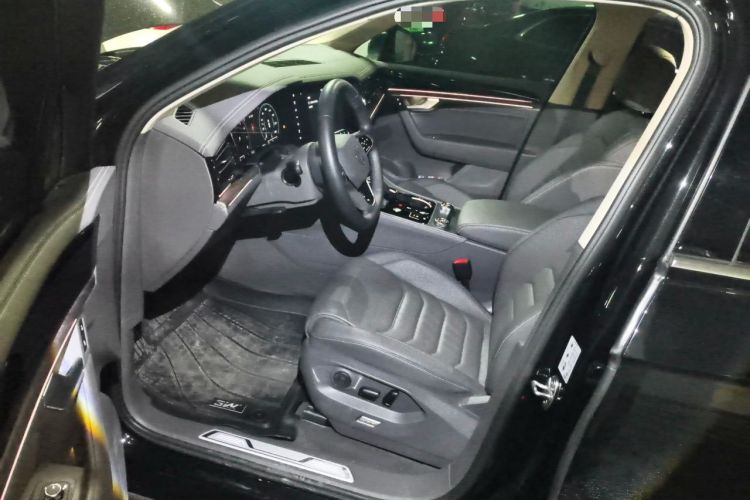 Used Volkswagen Touareg 2023 2.0 TSI RuiShang Edition Driver Seat