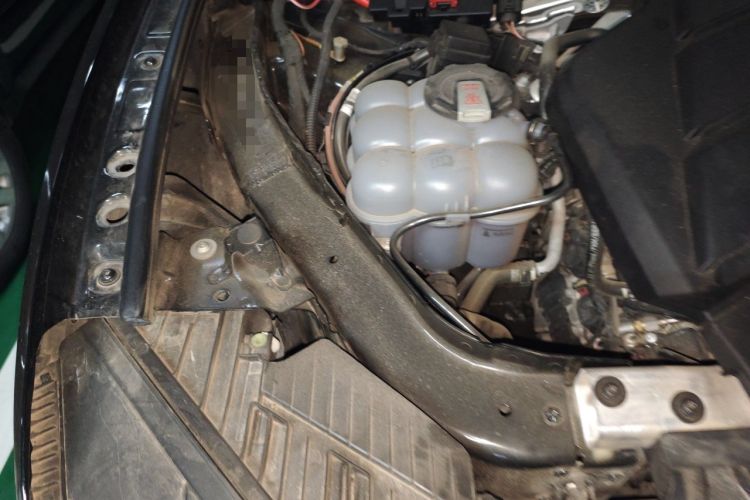 Used Volkswagen Touareg 2023 3.0 TSI Luxury Edition Obsidian Black Sport Package Engine Bay Right
