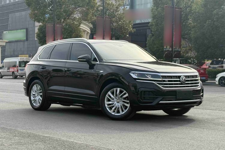 Used Volkswagen Touareg 2023 2.0 TSI RuiShang Edition Exterior 2