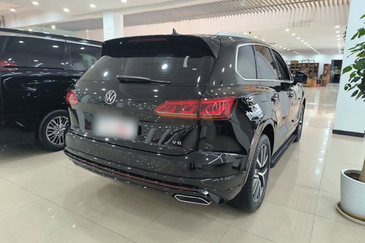 Used Volkswagen Touareg 2023 3.0 TSI Prestige Edition Classic Sport Package Exterior 3