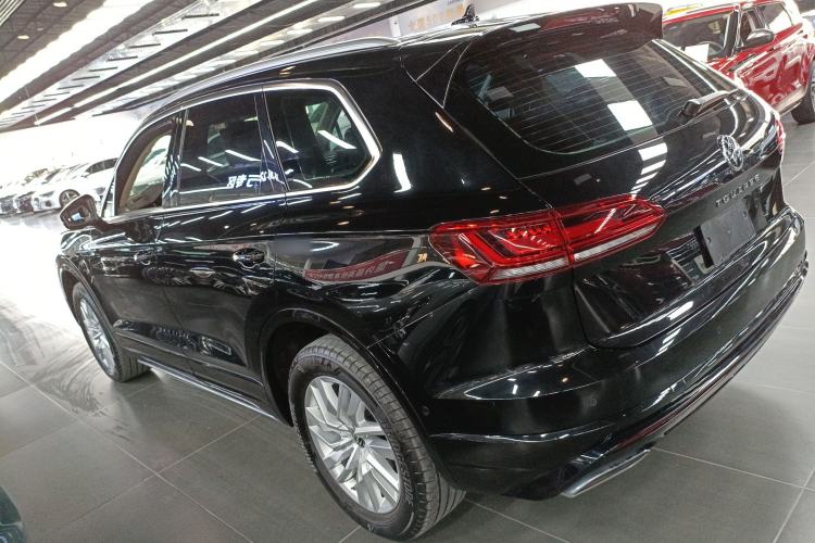 Used Volkswagen Touareg 2023 2.0 TSI RuiShang Edition Exterior 3
