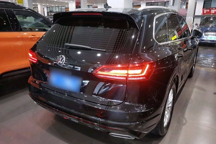 Used Volkswagen Touareg 2023 2.0 TSI RuiShang Edition Exterior 5