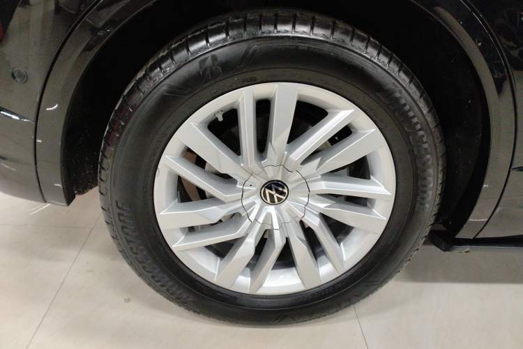 Used Volkswagen Touareg 2023 2.0 TSI RuiShang Edition Exterior 8