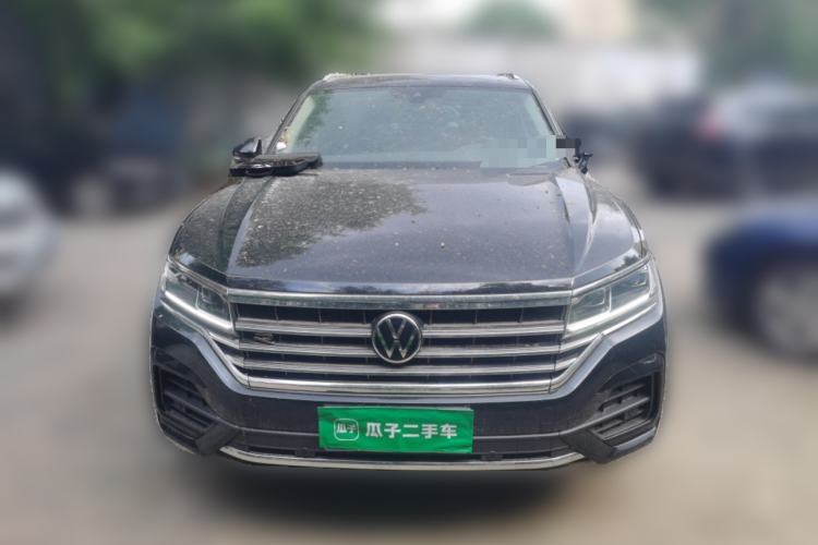 Used Volkswagen Touareg 2023 2.0 TSI RuiShang Edition Front