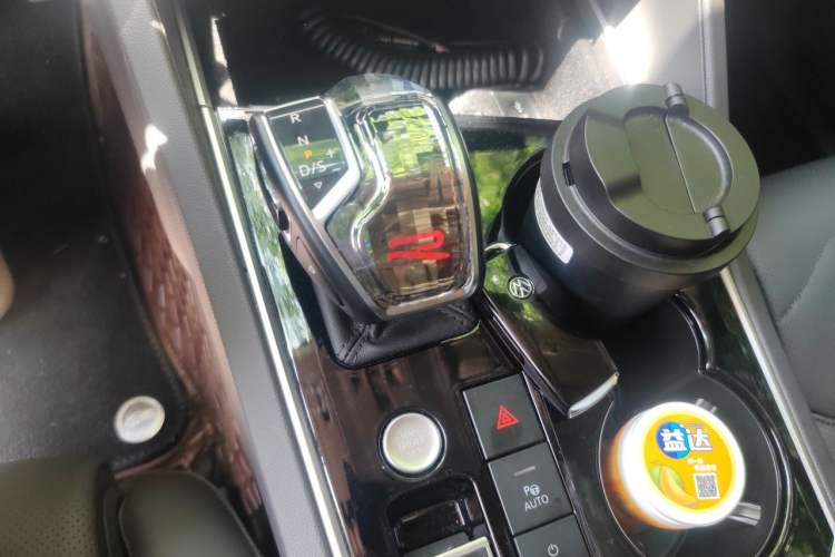 Used Volkswagen Touareg 2023 3.0 TSI Prestige Edition Classic Sport Package Gear Lever