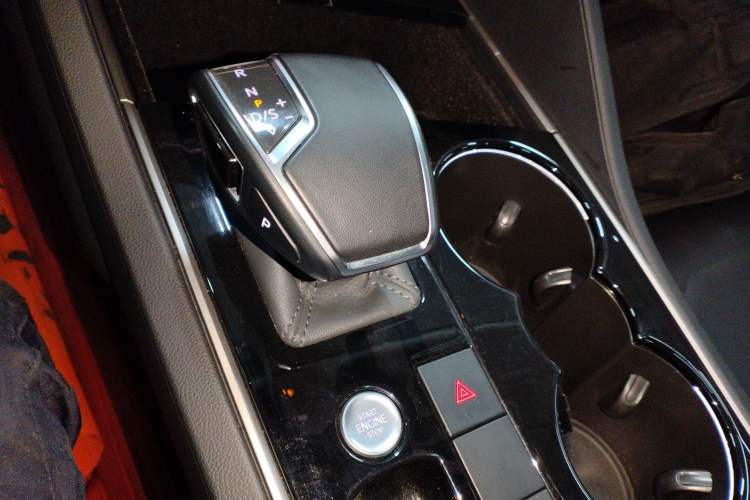Used Volkswagen Touareg 2023 2.0 TSI RuiShang Edition Gear Lever