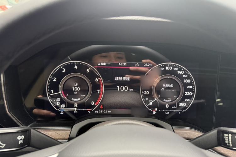 Used Volkswagen Touareg 2023 2.0 TSI RuiShang Edition Instrument Cluster