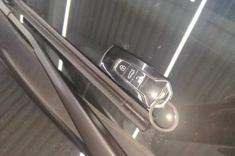 Used Volkswagen Touareg 2023 3.0 TSI Luxury Edition Obsidian Black Sport Package Interior 1