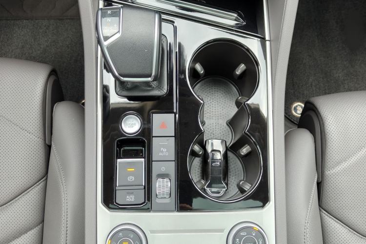 Used Volkswagen Touareg 2023 3.0 TSI Luxury Edition Obsidian Black Sport Package Interior 8