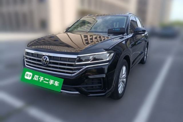 Ojetý Volkswagen Touareg 2023 2.0 TSI RuiShang Edition