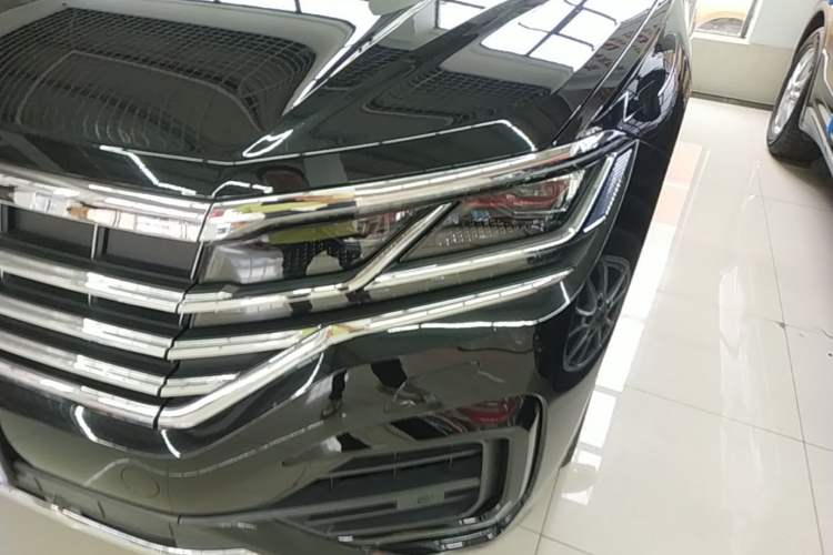 Used Volkswagen Touareg 2023 3.0 TSI Prestige Edition Classic Sport Package Left Front Headlight