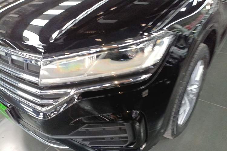 Used Volkswagen Touareg 2023 2.0 TSI RuiShang Edition Left Front Headlight