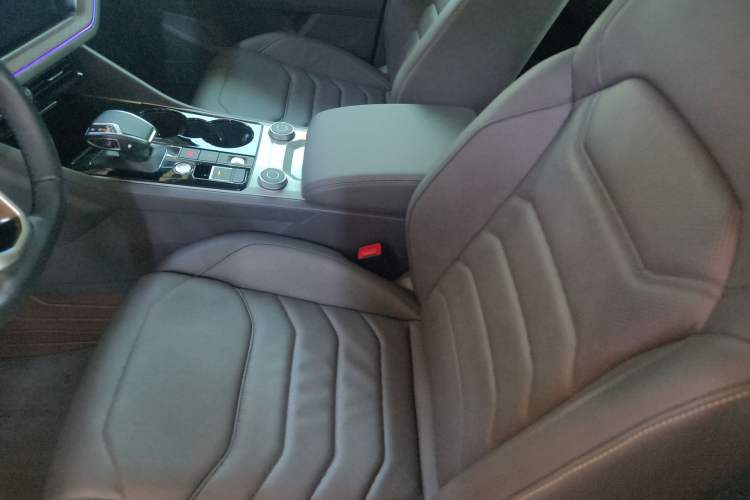 Used Volkswagen Touareg 2023 3.0 TSI Luxury Edition Obsidian Black Sport Package Left Front Seat