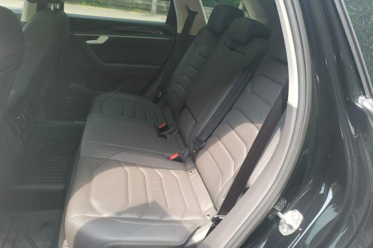 Used Volkswagen Touareg 2023 3.0 TSI Luxury Edition Obsidian Black Sport Package Left Rear Seat