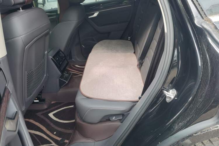Used Volkswagen Touareg 2023 2.0 TSI RuiShang Edition Left Rear Seat