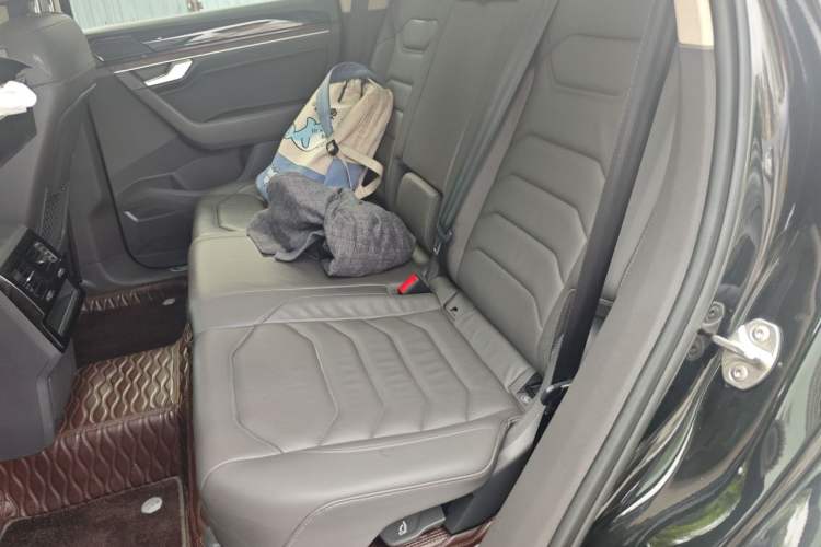 Used Volkswagen Touareg 2023 2.0 TSI RuiShang Edition Left Rear Seat