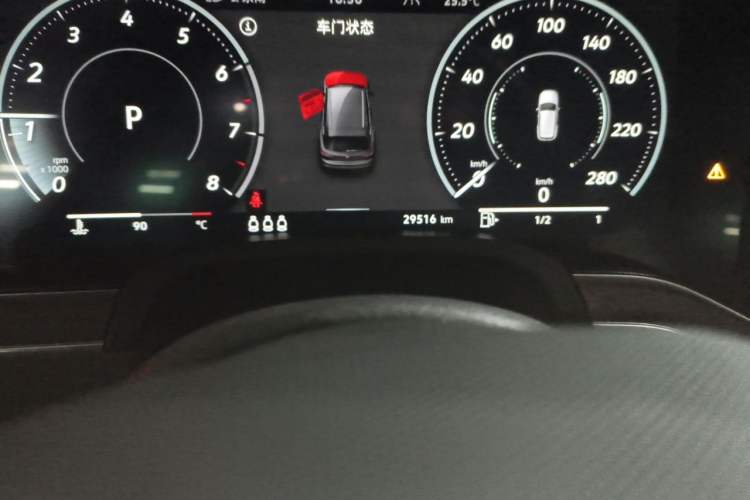 Used Volkswagen Touareg 2023 2.0 TSI RuiShang Edition Odometer Close Up