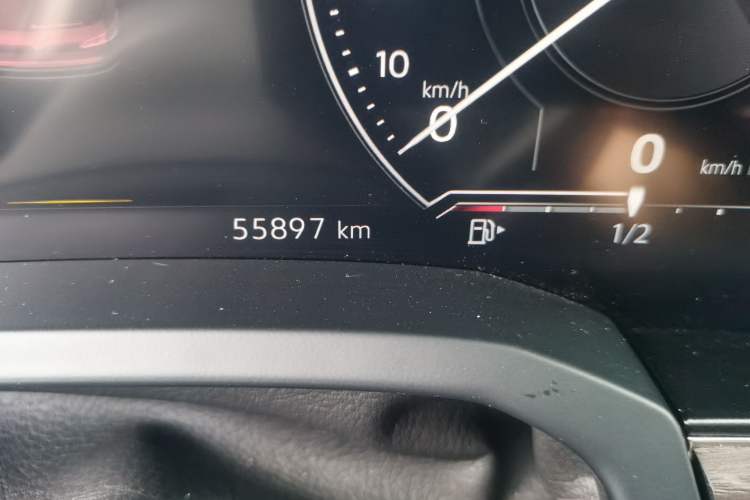 Used Volkswagen Touareg 2023 2.0 TSI RuiShang Edition Odometer Close Up