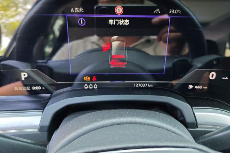 Used Volkswagen Touareg 2023 3.0 TSI Luxury Edition Obsidian Black Sport Package Odometer Close Up