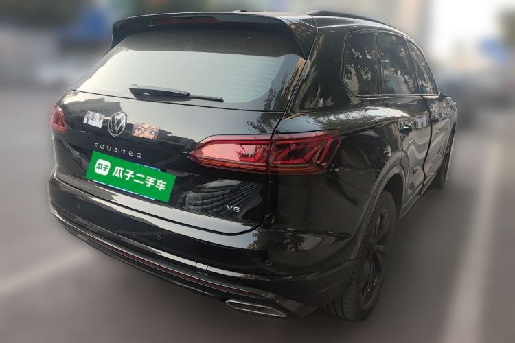 Used Volkswagen Touareg 2023 3.0 TSI Luxury Edition Obsidian Black Sport Package Rear Right 45 Deg