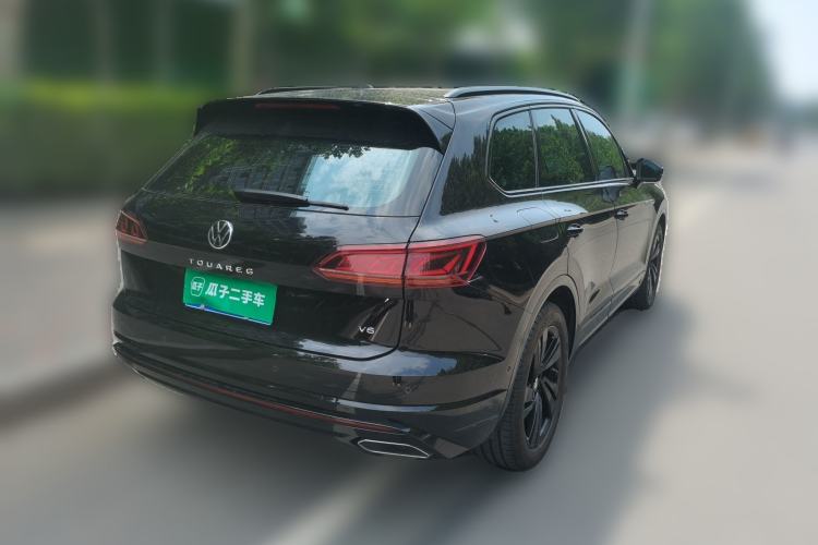 Used Volkswagen Touareg 2023 3.0 TSI Luxury Edition Obsidian Black Sport Package Rear Right 45 Deg