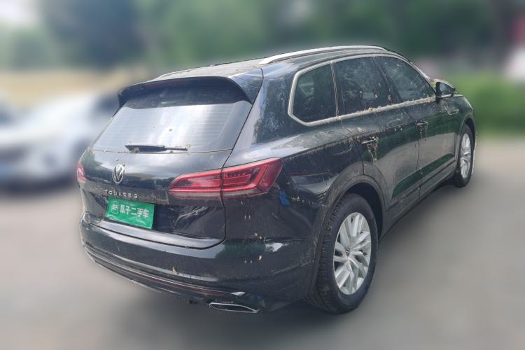 Used Volkswagen Touareg 2023 2.0 TSI RuiShang Edition Rear Right 45 Deg