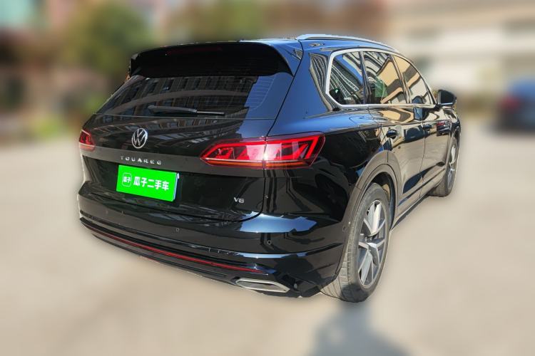 Used Volkswagen Touareg 2023 3.0 TSI Prestige Edition Classic Sport Package Rear Right 45 Deg