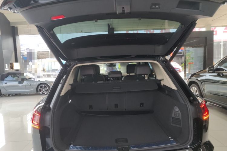 Used Volkswagen Touareg 2023 3.0 TSI Luxury Edition Obsidian Black Sport Package Trunk