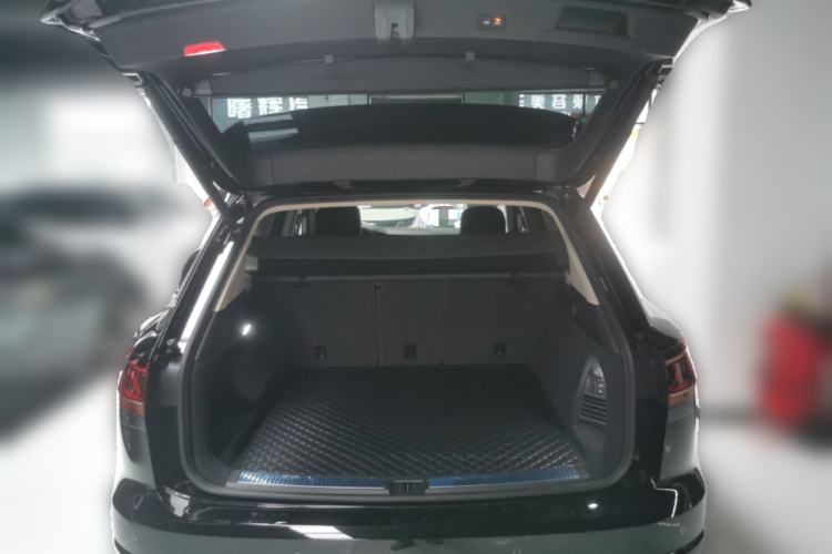 Used Volkswagen Touareg 2023 3.0 TSI Luxury Edition Obsidian Black Sport Package Trunk
