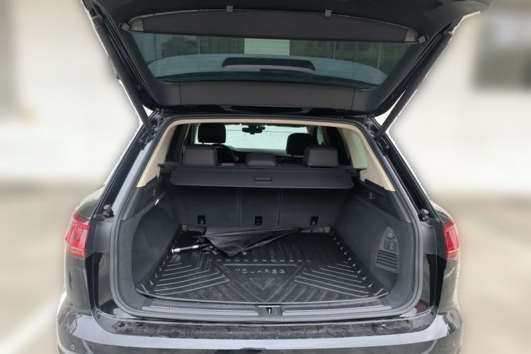 Used Volkswagen Touareg 2023 3.0 TSI Prestige Edition Classic Sport Package Trunk