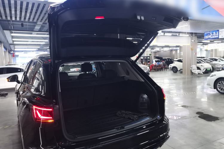 Used Volkswagen Touareg 2023 3.0 TSI Luxury Edition Obsidian Black Sport Package Trunk