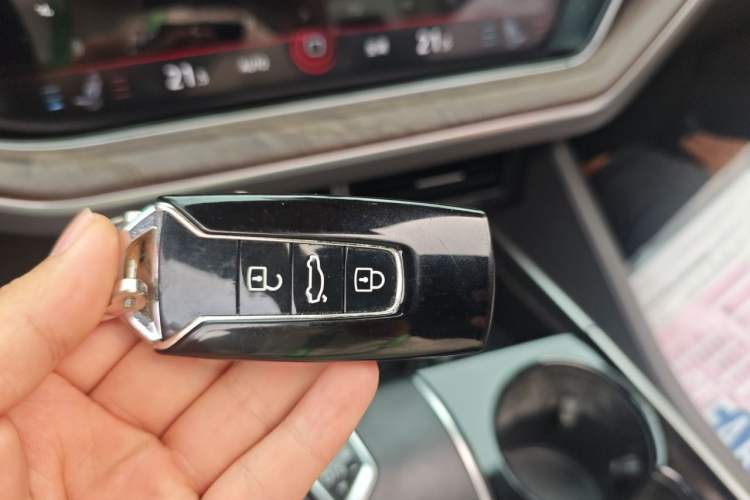 Used Volkswagen Touareg 2023 2.0 TSI RuiShang Edition Vehicle Key